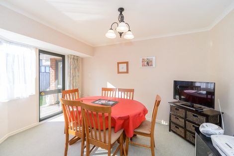 Photo of property in 426 College Street, Hokowhitu, Palmerston North, 4410