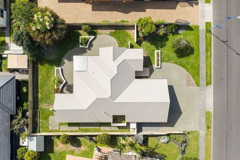 Photo of property in 94 Santa Monica Drive, Papamoa Beach, Papamoa, 3118