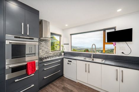 Photo of property in 1 Terrys Place, Kelson, Lower Hutt, 5010