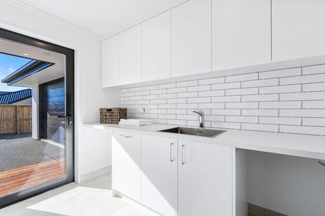 Photo of property in 1 Soho Lane, Papamoa, 3118