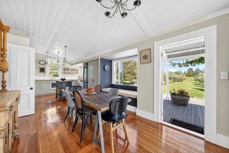 Photo of property in 14 Campbell Drive, Martinborough, 5711