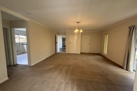 Photo of property in 63 Bramley Drive, Farm Cove, Auckland, 2012