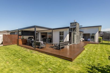 Photo of property in 5 Canter Lane, Aidanfield, Christchurch, 8025