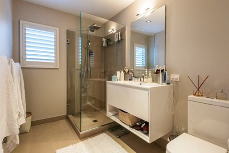 Photo of property in 39a Miro Road, Palm Beach, Waiheke Island, 1081