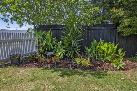 Photo of property in 9 Otuhiwai Crescent, Tikipunga, Whangarei, 0112