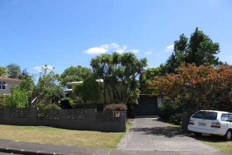 Photo of property in 6 Beeche Place, Birkdale, Auckland, 0626