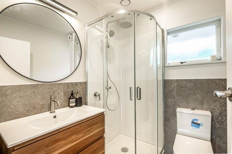 Photo of property in 3/17 Saltburn Road, Milford, Auckland, 0620