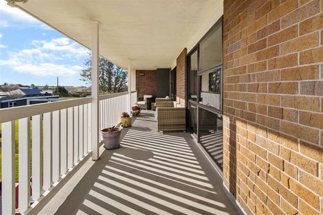 Photo of property in 6 Exeter Street, Waimate, 7924