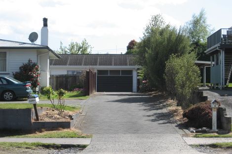 Photo of property in 2/128 Tamamutu Street, Taupo, 3330