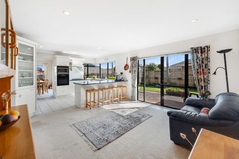 Photo of property in 4 Inagh Close, Dannemora, Auckland, 2016