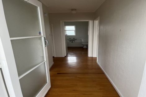 Photo of property in 3/3 Penzance Road, Mairangi Bay, Auckland, 0630