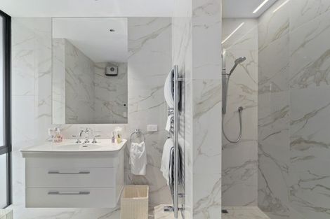 Photo of property in 12 Bay Rise, Wanaka, 9305