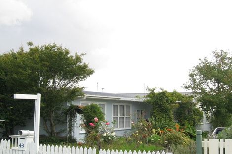 Photo of property in 43 Grassways Avenue, Pakuranga, Auckland, 2010