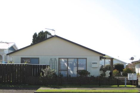 Photo of property in 12c Massey Street, Westown, New Plymouth, 4310