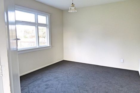 Photo of property in 49 Wainoni Road, Wainoni, Christchurch, 8061