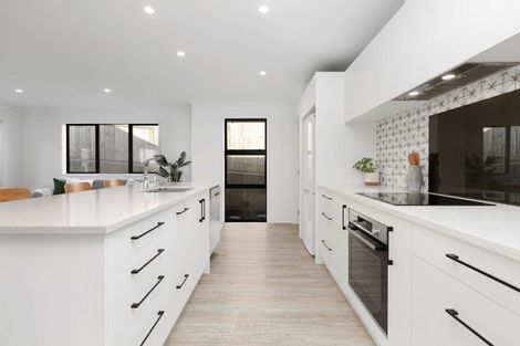 Photo of property in 3 Herring Place, Omokoroa, 3114