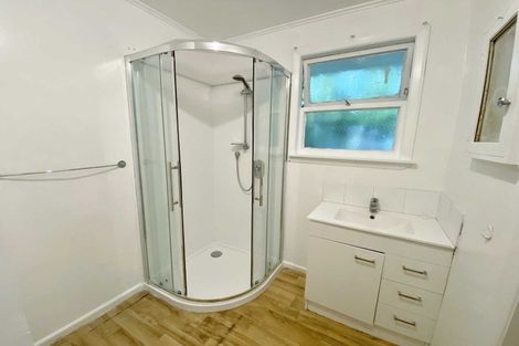 Photo of property in 6 Clonbern Place, Upper Riccarton, Christchurch, 8041