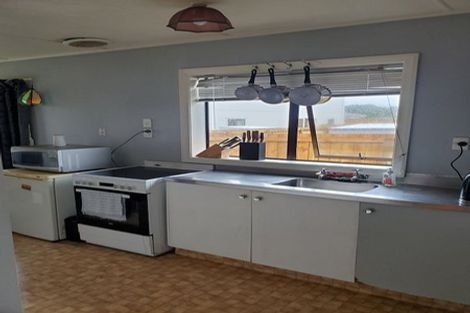 Photo of property in 21 Wrantage Street, Westown, New Plymouth, 4310