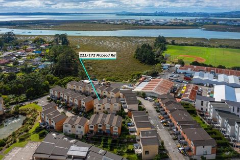 Photo of property in St Claire Village, 221/172 Mcleod Road, Te Atatu South, Auckland, 0610