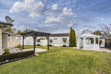 Photo of property in 8 Doggett Place, Rangiora, 7400