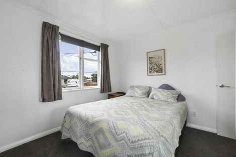 Photo of property in 10 Okoroire Street, Tirau, 3410