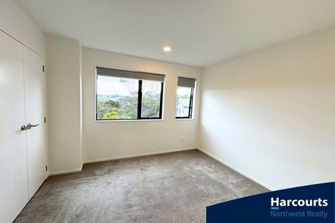 Photo of property in 134c Tiriwa Drive, Massey, Auckland, 0614