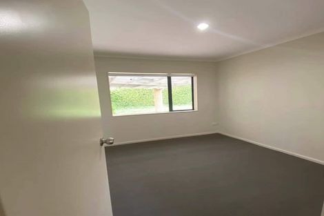Photo of property in 24 Donegal Park Drive, Flat Bush, Auckland, 2019