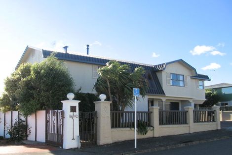 Photo of property in 132a Thompson Road, Bluff Hill, Napier, 4110