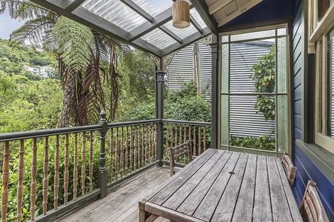 Photo of property in 2 Haines Terrace, Aro Valley, Wellington, 6021