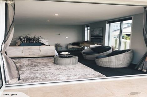 Photo of property in 2 Gazelle Lane, Redcliffs, Christchurch, 8081