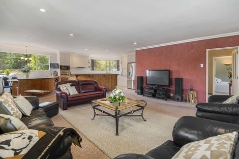 Photo of property in 104 Milton Terrace, Picton, 7220