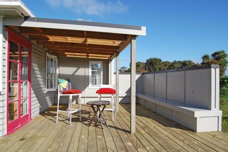 Photo of property in 126 Oneriri Road, Kaiwaka, 0573