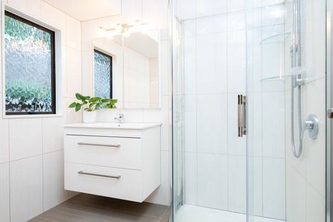 Photo of property in 35 Lighthouse Road, Bluff Hill, Napier, 4110