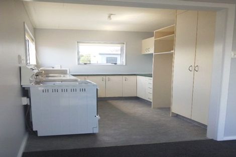 Photo of property in 1/156 Charles Street, Westshore, Napier, 4110