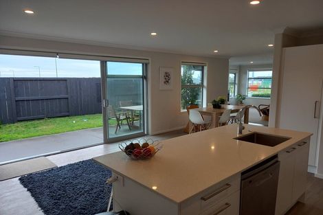 Photo of property in 7 Carronade Street, Papamoa Beach, Papamoa, 3118