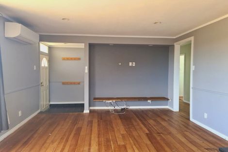 Photo of property in 16 Avon Terrace, Roslyn, Palmerston North, 4414
