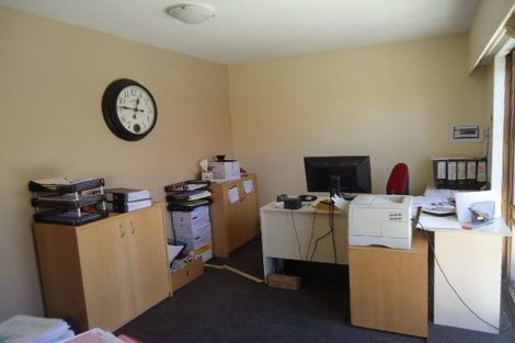 Photo of property in 40 Division Street, Riccarton, Christchurch, 8041