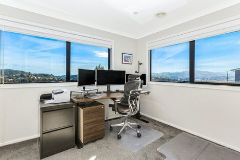 Photo of property in 66 Endeavour Drive, Whitby, Porirua, 5024