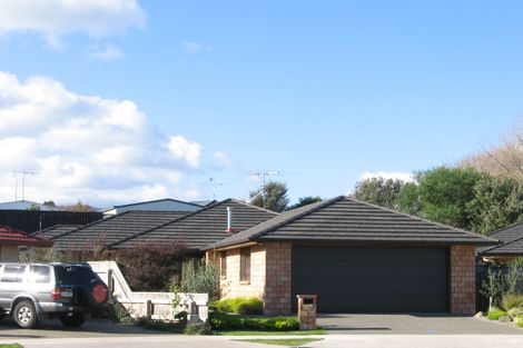 Photo of property in 5 Nicholas Place, Waikanae Beach, Waikanae, 5036