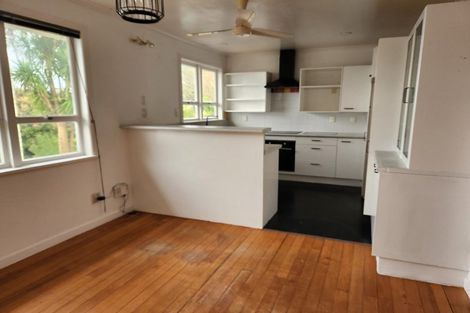 Photo of property in 77 Royal Road, Massey, Auckland, 0614