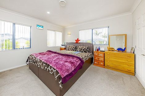 Photo of property in 9 Goh Place, Manurewa, Auckland, 2105