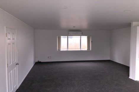 Photo of property in 291a Hobsonville Road, Hobsonville, Auckland, 0618