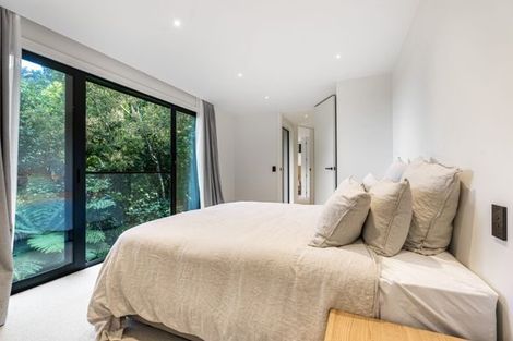 Photo of property in 14 Okoka Road, Omiha, Waiheke Island, 1081