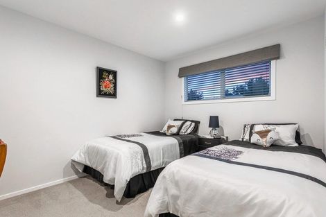 Photo of property in 171 Edmonton Road, Te Atatu South, Auckland, 0610