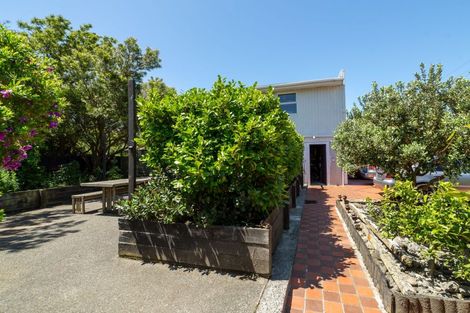 Photo of property in 9 Moore Street, Featherston, 5710