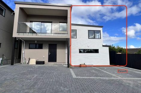 Photo of property in 35c Cedar Heights Avenue, Massey, Auckland, 0614