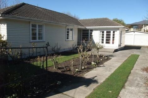 Photo of property in 46 Ilam Road, Upper Riccarton, Christchurch, 8041