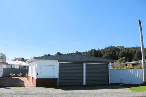 Photo of property in 1 Power Road, Karoro, Greymouth, 7805