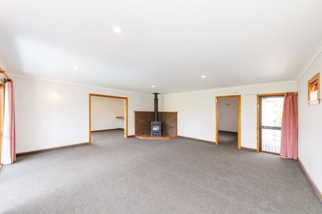 Photo of property in 40 Johnson Street, Bulls, 4818