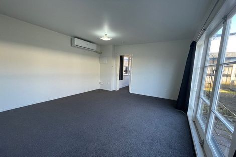 Photo of property in 43 Hallberry Road, Mangere East, Auckland, 2024